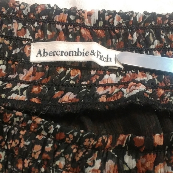 Abercrombie & Fitch Off The Shoulder Floral Crop Long Sleeves Top Blouse Size S - Picture 3 of 11